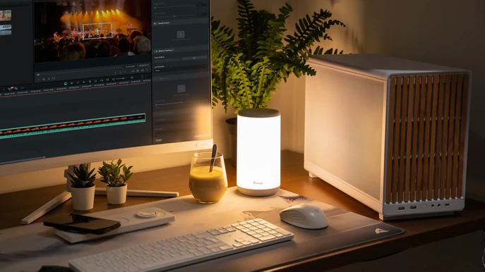 ALTERNATE Home Deluxe pc op bureau met monitor voor videobewerking