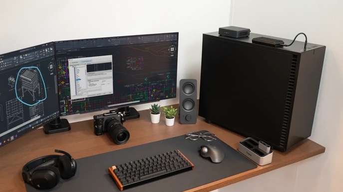 ALTERNATE Workstation CAD op bureau met dual monitors, AutoCAD en camera