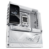 ASUS ROG CROSSHAIR X870E GLACIAL socket AM5 moederbord Wit, RAID, 2x 10Gb-LAN, Wi-Fi 7, BT, Sound, E-ATX