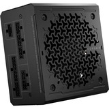 Corsair RM750e (2025), 750 Watt voeding  Zwart, 1x 12VHPWR, 1x PCIe, Kabel-Management