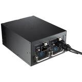 FSP Twins PRO 900 watt voeding  4x PCIe